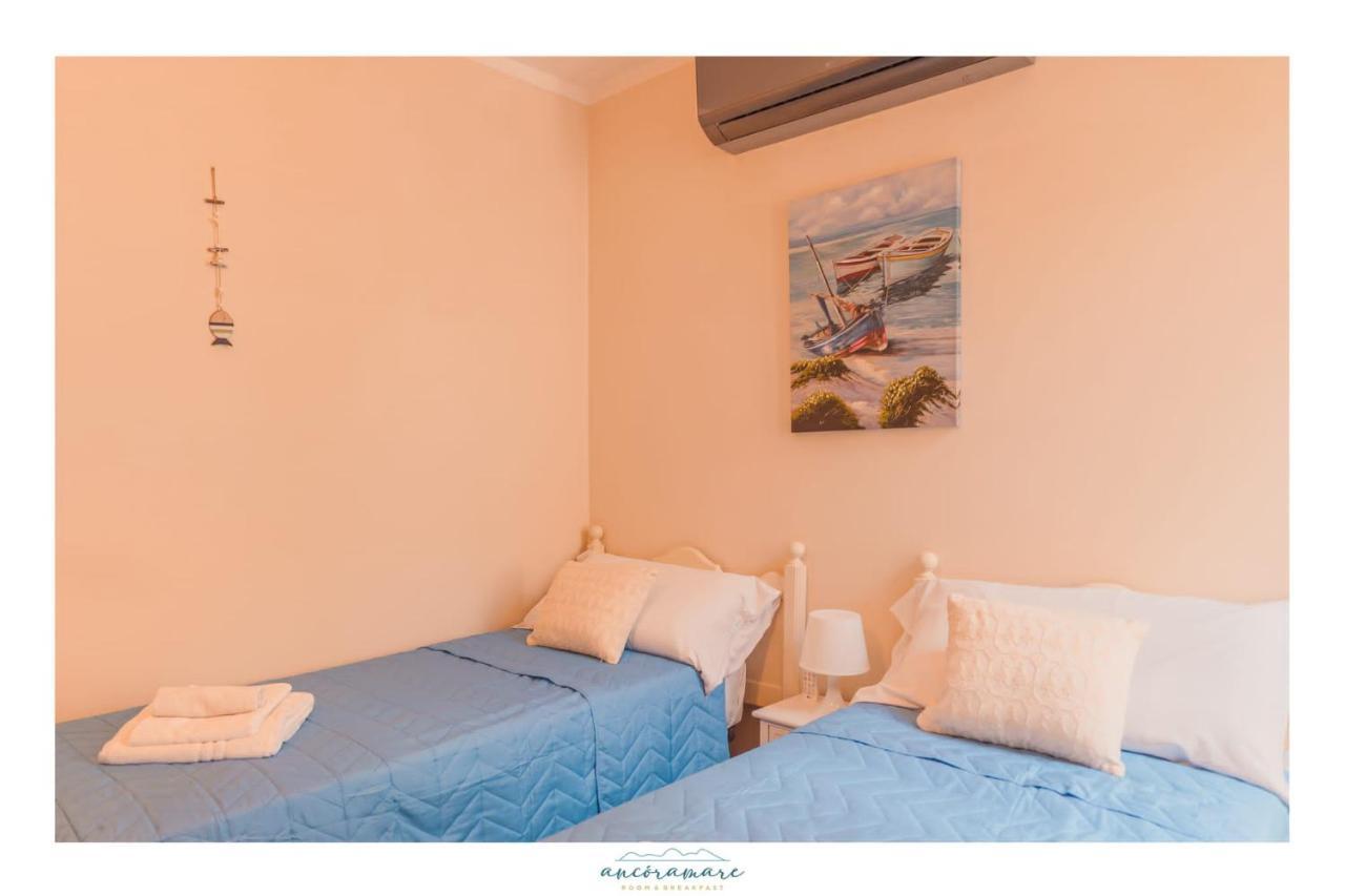 Ancoramare View Hotel Стинтино Екстериор снимка
