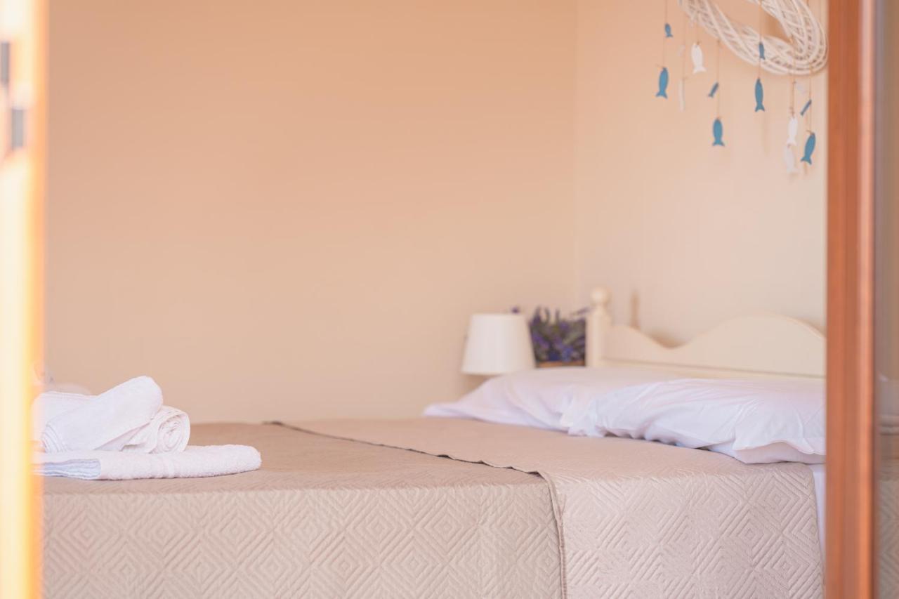 Ancoramare View Hotel Стинтино Екстериор снимка